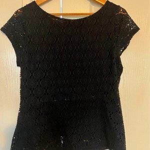 Banana Republic Women's Black Lace Top - Size 12P
